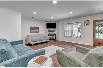 115 Albert Street, Landrum, SC 29356 - Photo 8