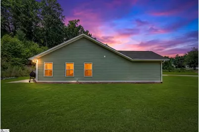 115 Albert Street, Landrum, SC 29356 - Photo 28