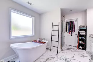 115 Albert St, Landrum, SC 29356 - Photo 14