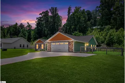 115 Albert Street, Landrum, SC 29356 - Photo 1