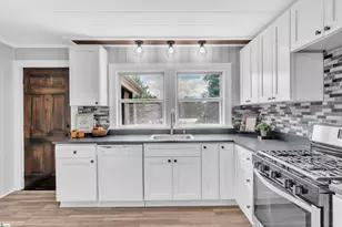 111 Riley St, Westminster, SC 29693 - Photo 14