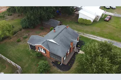 111 Riley Street, Westminster, SC 29693 - Photo 2