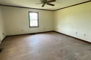 875 Love and Care Rd, Six Mile, SC 29682 - Photo 10