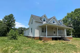 875 Love and Care Rd, Six Mile, SC 29682 - Photo 4