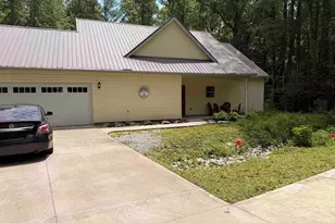 128 Willys Creek Cir, Pickens, SC 29671 - Photo 1