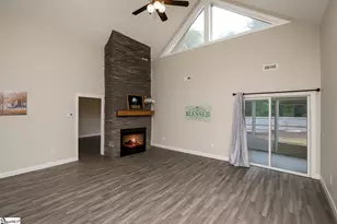 128 Willys Creek Cir, Pickens, SC 29671 - Photo 2