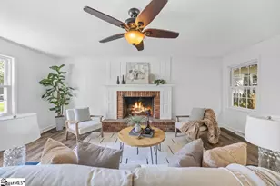 1117 Briarwood Dr, Easley, SC 29642 - Photo 6