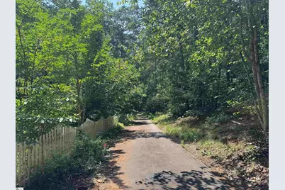 198 Cape Hatteras Drive, Seneca, SC 29672 - Photo 4