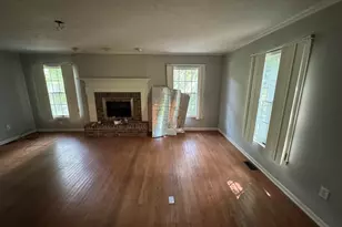 198 Cape Hatteras Dr, Seneca, SC 29672 - Photo 8