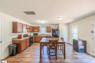 233 Wayfair Ln, Wellford, SC 29385 - Photo 12