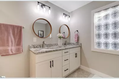 615 Hideaway Cove, Inman, SC 29349 - Photo 6