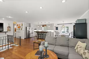 320 Altamont Rd, Greenville, SC 29609 - Photo 10