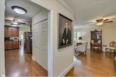 215 SE Barnard Avenue, Aiken, SC 29801 - Photo 6