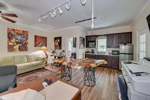215 SE Barnard Ave, Aiken, SC 29801 - Photo 38