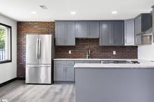 327 W Main St, Clinton, SC 29325 - Photo 16