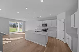 1215 Fox Holw St, Spartanburg, SC 29303 - Photo 6