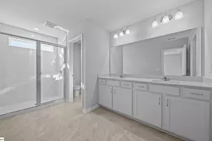 1215 Fox Holw St, Spartanburg, SC 29303 - Photo 24