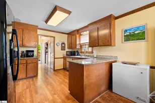 107 Barrington Ct, Easley, SC 29642 - Photo 12