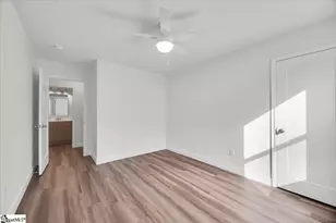 275 Ragan St, Campobello, SC 29322 - Photo 20