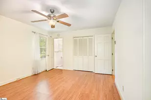 419 Ridge Dr, Laurens, SC 29360 - Photo 10