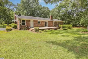 419 Ridge Dr, Laurens, SC 29360 - Photo 26