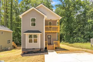 402 Woodland Cir, Belton, SC 29627 - Photo 1