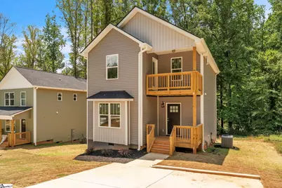 402 Woodland Circle, Belton, SC 29627 - Photo 2