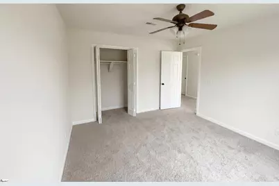 712 Spring Lake Loop, Simpsonville, SC 29681 - Photo 4