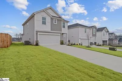 103 Gardner Avenue, Gray Court, SC 29645 - Photo 2