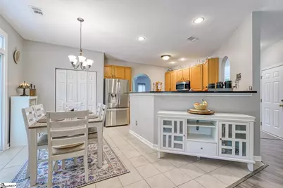 316 Crestview Lane, Spartanburg, SC 29301 - Photo 6