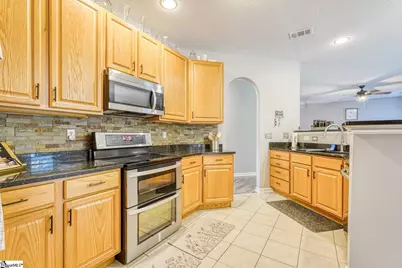 316 Crestview Lane, Spartanburg, SC 29301 - Photo 4