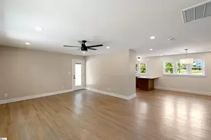 101 Lancaster Ln, Greenville, SC 29605 - Photo 4