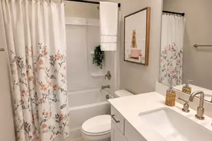 200 Highland St, Taylors, SC 29687 - Photo 6
