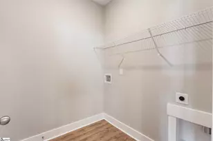 200 Highland St, Taylors, SC 29687 - Photo 14