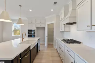 202 Highland St, Taylors, SC 29687 - Photo 10