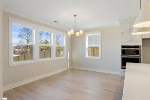 202 Highland St, Taylors, SC 29687 - Photo 14