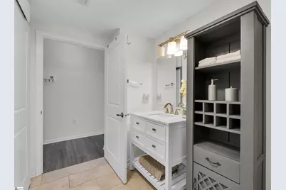 100 E Washington Street #Unit 65, Greenville, SC 29601 - Photo 10