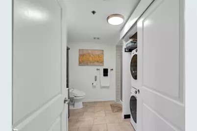 100 E Washington Street #Unit 65, Greenville, SC 29601 - Photo 12