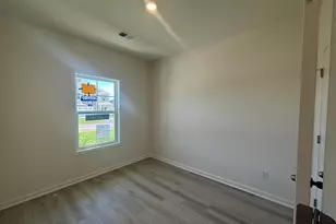 2006 Halton Oaks Dr, Spartanburg, SC 29303 - Photo 6