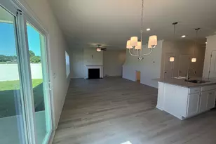 2006 Halton Oaks Dr, Spartanburg, SC 29303 - Photo 4