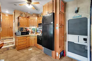 522 Loop Cir, Westminster, SC 29693 - Photo 6