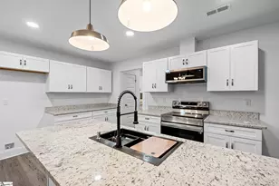 200 Hillbrook Rd, Taylors, SC 29687 - Photo 32