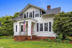 104 Smythe St, Greenville, SC 29611 - Photo 2