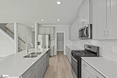 549 Cozy Bluff Road, Spartanburg, SC 29301 - Photo 10