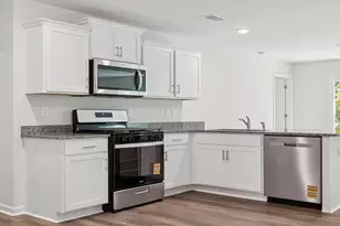 225 Pristine Dr, Greenwood, SC 29646 - Photo 14