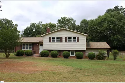 190 Clearview Hts, Boiling Springs, SC 29316 - Photo 1