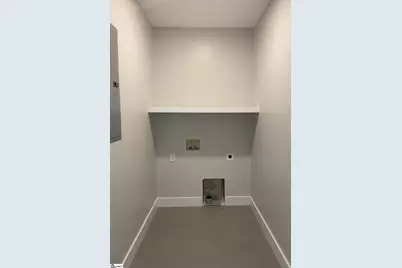 816 E Carolina Avenue, Clinton, SC 29325 - Photo 26