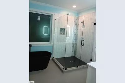 816 E Carolina Avenue, Clinton, SC 29325 - Photo 34