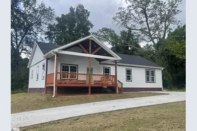 816 E Carolina Avenue, Clinton, SC 29325 - Photo 2