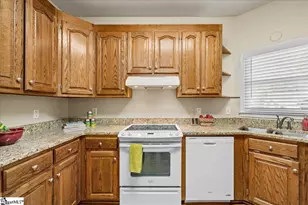 108 Commons Dr, Easley, SC 29642 - Photo 12